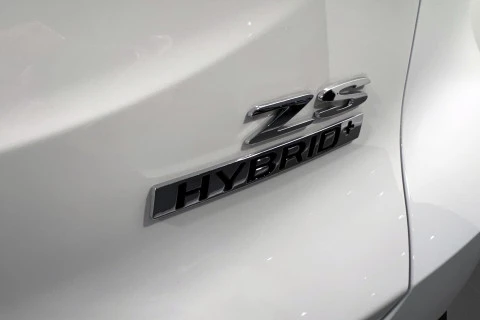 MG ZS Hybrid+ Luxury