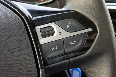 Peugeot 208 PureTech 100 Active 75 kW (100 CV)