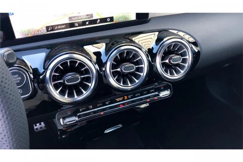 Mercedes-Benz CLA CLA 180