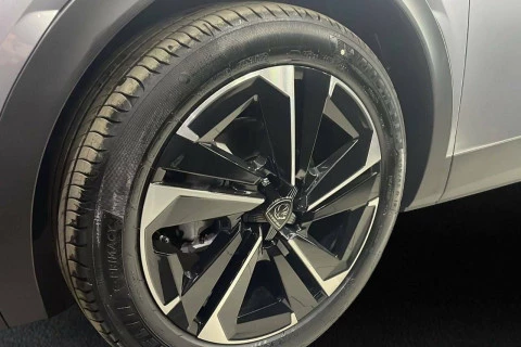 Peugeot 408 408 Allure Puretech 130 EAT8