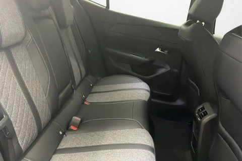 Peugeot 408 408 Allure Puretech 130 EAT8