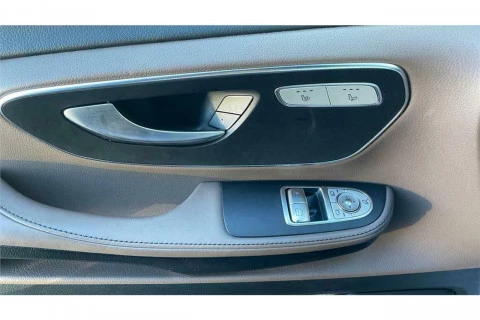 Mercedes-Benz Clase V 300 d Avantgarde Largo