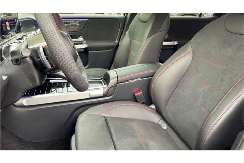 Mercedes-Benz GLB GLB 200 d