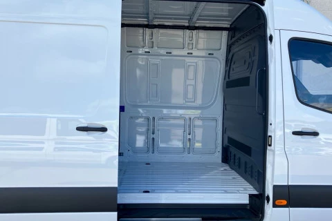 Mercedes-Benz Sprinter Nuevo Sprinter 315 CDI Furgón PRO Largo