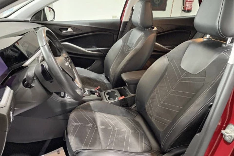 Opel Grandland 1.2 Turbo Ultimate Auto