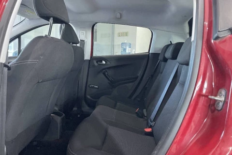 Peugeot 208 5P ACTIVE 1.2L PureTech 110