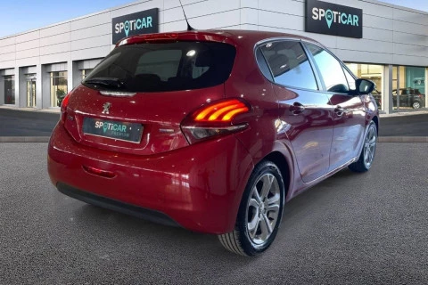 Peugeot 208 5P ACTIVE 1.2L PureTech 82