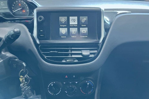 Peugeot 208 5P ACTIVE 1.2L PureTech 82