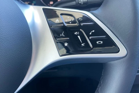 Mercedes-Benz Vito 116CDI AT 120kW Tourer Select Larga