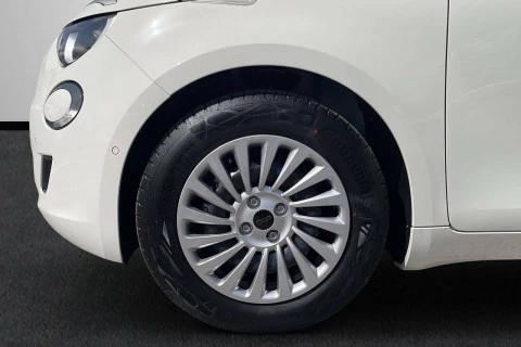 Fiat 500 Monotrim Hb 320km 85kW (118CV)