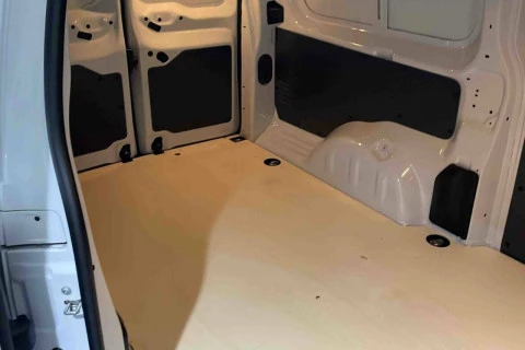 Peugeot e-Expert e-Expert Furgón 75kWh 136 Standard