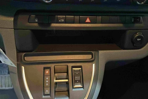 Peugeot e-Expert e-Expert Furgón 75kWh 136 Standard