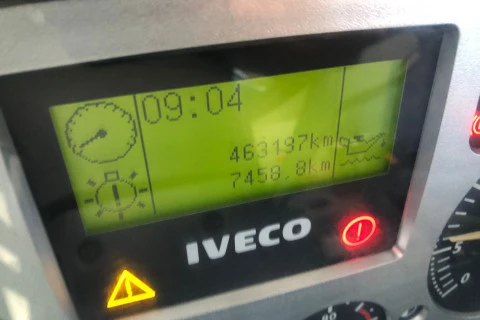 Iveco Eurocargo 180E28 + GANCHO PORTACONTENEDORES 10 TONELDAS