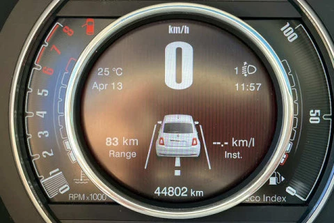 Fiat 500 1.0 Hybrid Dolcevita 51 kW (70 CV)