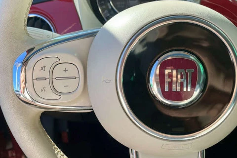 Fiat 500 1.0 Hybrid Dolcevita 51 kW (70 CV)