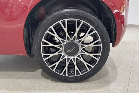 Fiat 500 Dolcevita 1.0 Hybrid 51KW (70 CV)