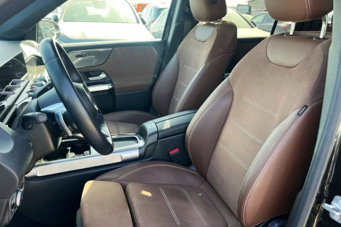 Mercedes-Benz GLB GLB 200 d