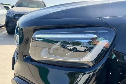 Mercedes-Benz GLB GLB 200 d