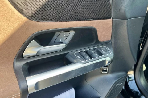 Mercedes-Benz GLB GLB 200 d