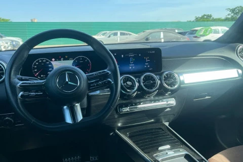 Mercedes-Benz GLB GLB 200 d