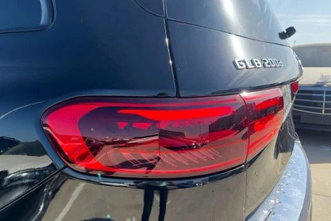 Mercedes-Benz GLB GLB 200 d