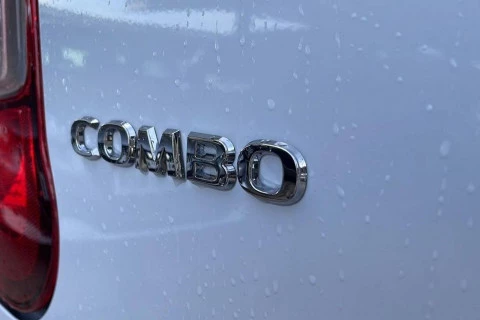 Opel Combo Cargo M 650kg Diesel 1.5 100HP S&S MT E6