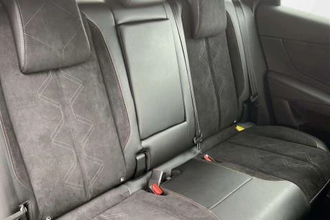 DS 7 PLUG-IN HYBRID 225 ÉDITION FRANCE