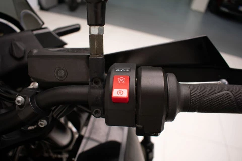 Husqvarna Norden 901 