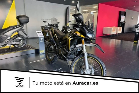 Voge 300 RALLY Negra