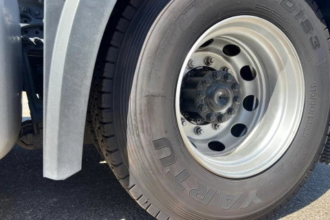 Mercedes-Benz Actros 1845 LS