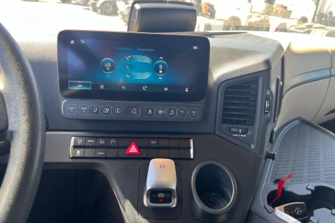 Mercedes-Benz Actros 1845 LS