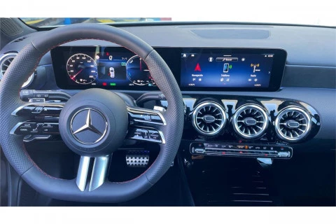 Mercedes-Benz Clase A A 250 e con tecnología híbrida EQ