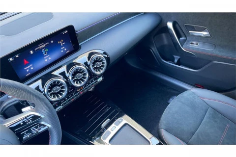Mercedes-Benz Clase A A 250 e con tecnología híbrida EQ