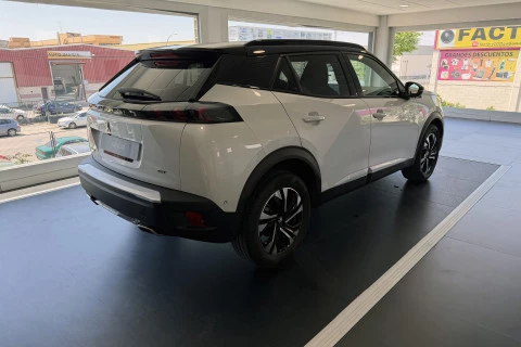 Peugeot 2008 GT Puretech 130 S&S EAT8
