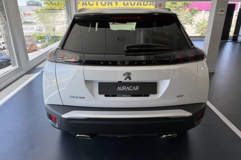 Peugeot 2008 GT Puretech 130 S&S EAT8