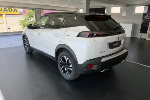 Peugeot 2008 GT Puretech 130 S&S EAT8