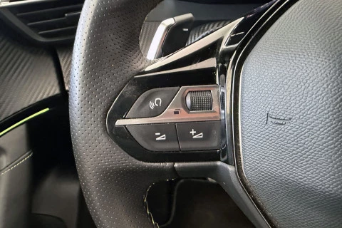 Peugeot 2008 GT Puretech 130 S&S EAT8
