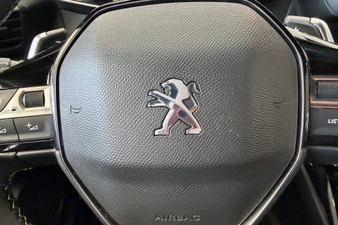 Peugeot 2008 GT Puretech 130 S&S EAT8