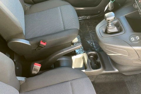 Peugeot Partner Standard 600kg BlueHDi 100CV Manual