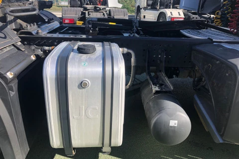 Mercedes-Benz Actros 1851