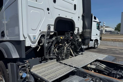 Mercedes-Benz Arocs 1845 LS HAD