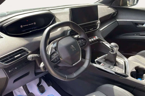 Peugeot 3008 PureTech 130 S&S Allure Pack 96 kW (130 CV)