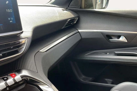 Peugeot 3008 PureTech 130 S&S Allure Pack 96 kW (130 CV)