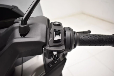 Piaggio MP3 Exclusive 530 grey