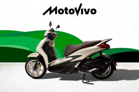 Piaggio Beverly 300 HPE .