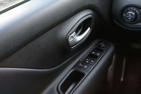 Jeep Renegade eHybrid 1.5 Limited ATX 96 kW (130 CV)