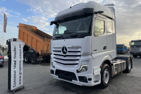 Mercedes-Benz Actros L 1863