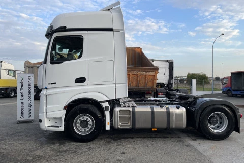 Mercedes-Benz Actros L 1863