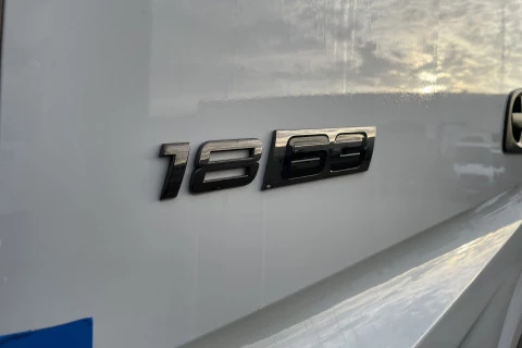 Mercedes-Benz Actros L 1863