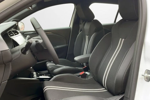 Opel Corsa 1.2T XHLHybrid 81kW GS eDCT